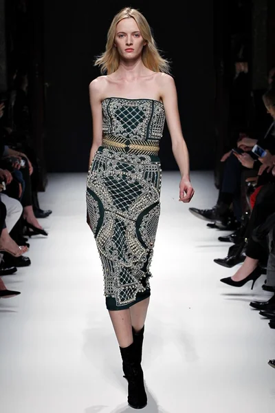 Look 31
